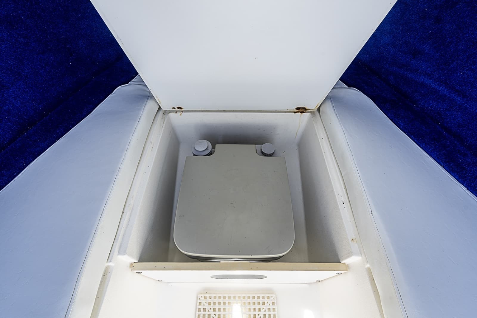 1995 Wellcraft Scarab 34 - Photo 9