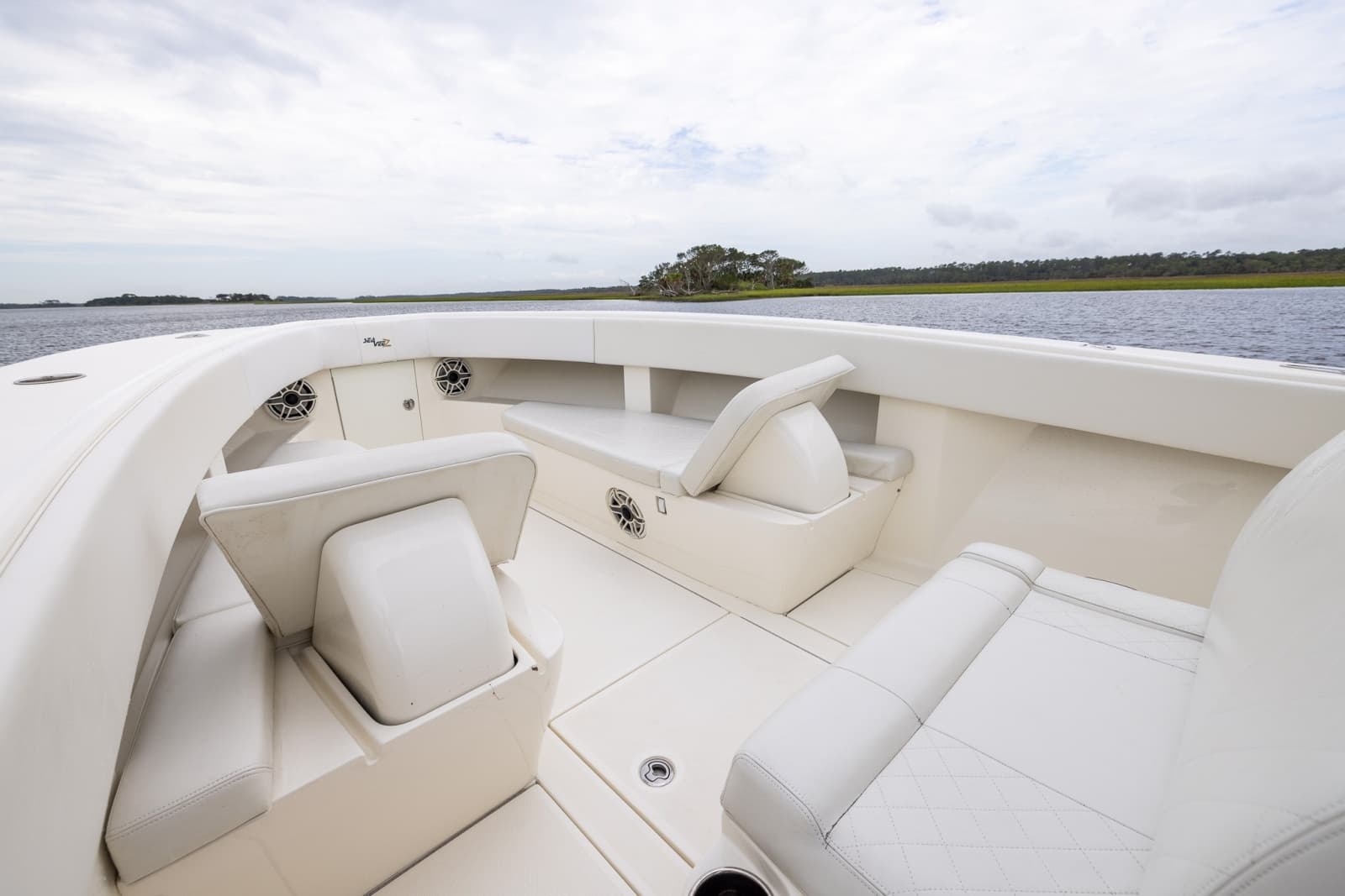 2019 SeaVee 322Z - Photo 16