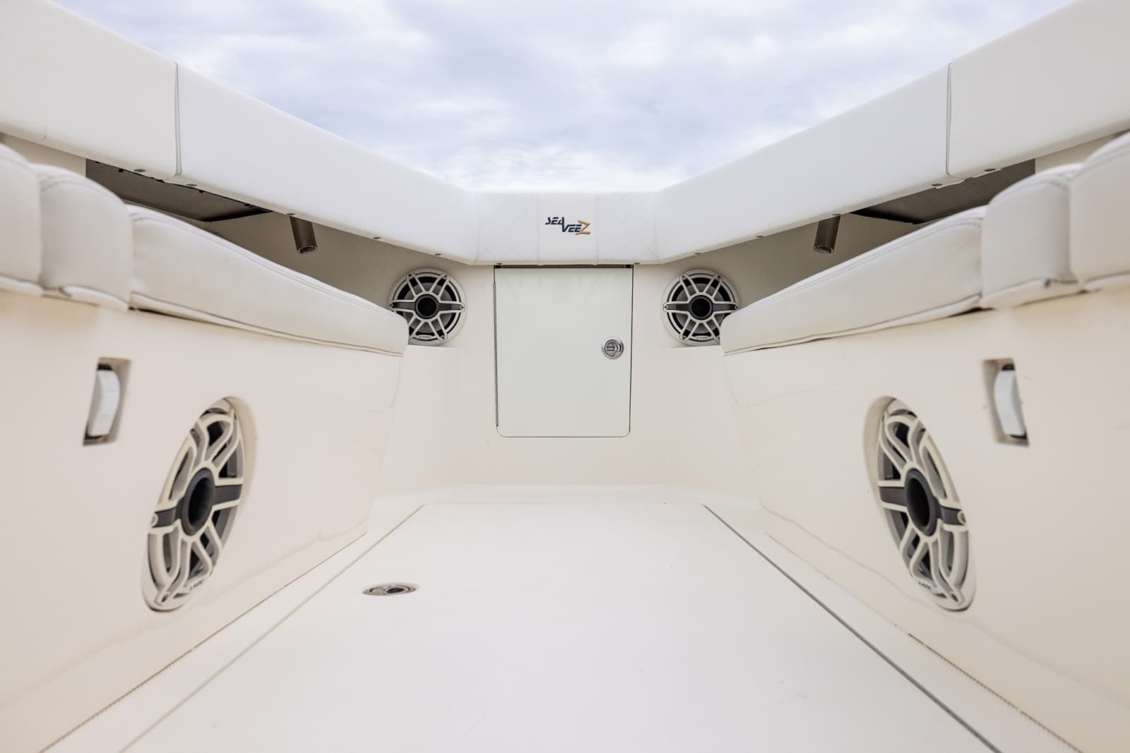 2019 SeaVee 322Z - Photo 17