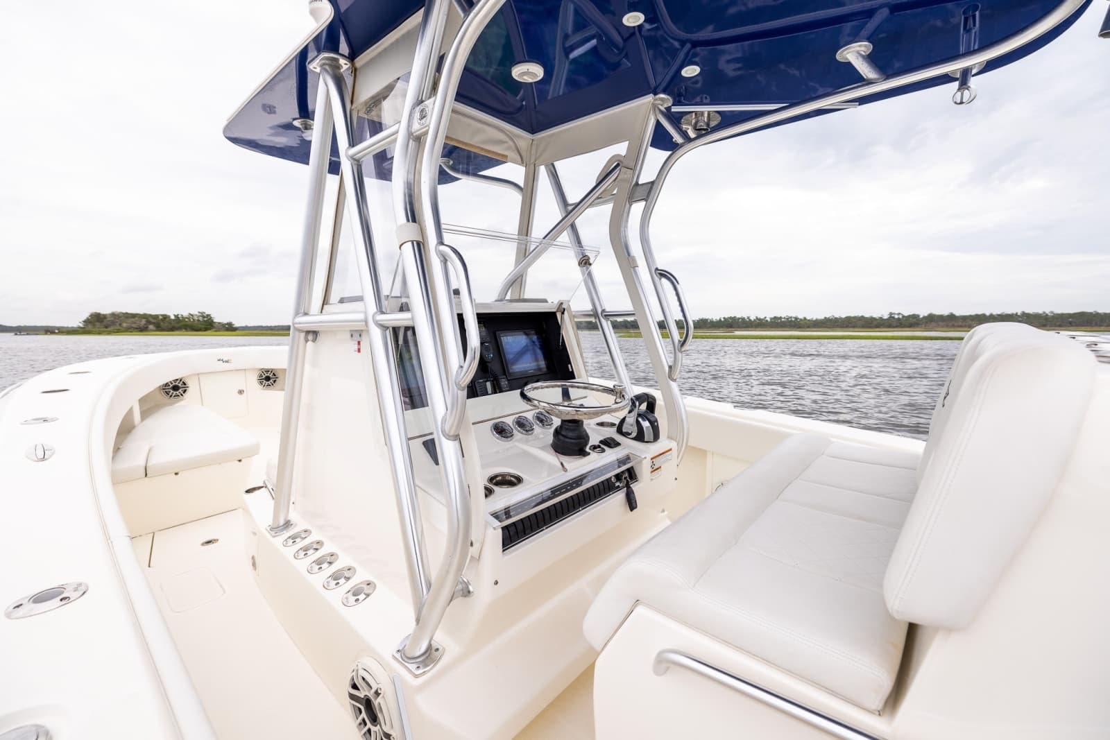 2019 SeaVee 322Z - Photo 31