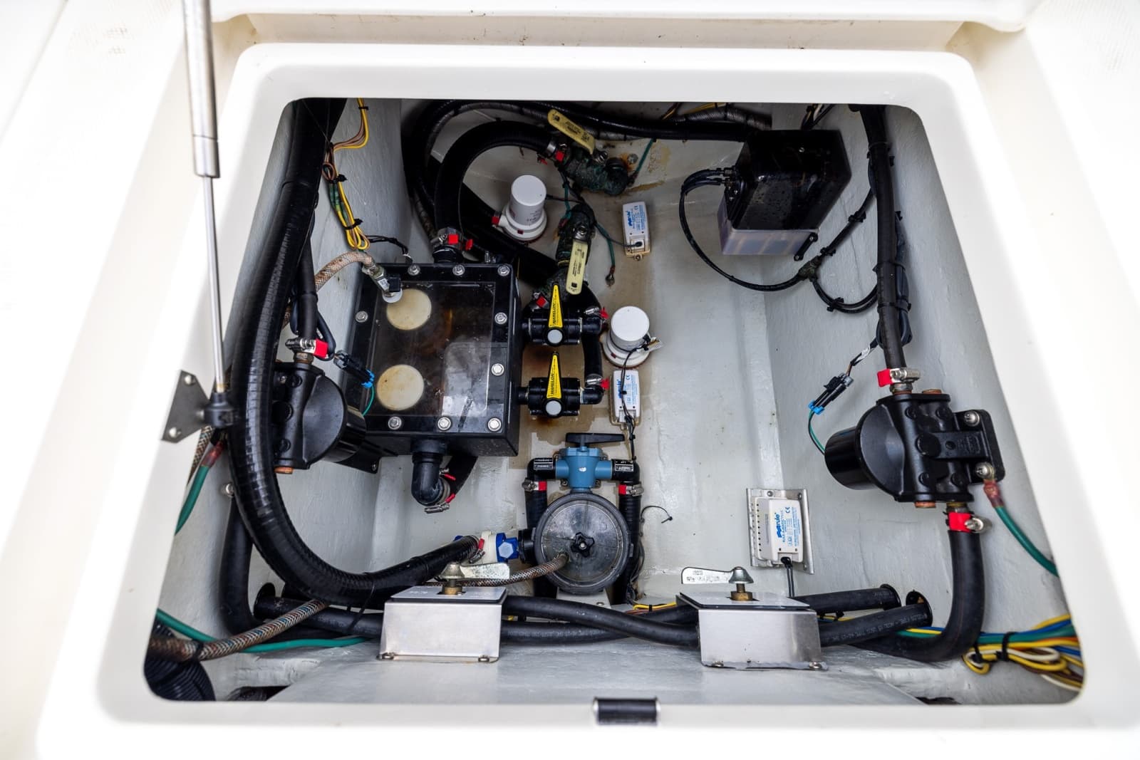 2019 SeaVee 322Z - Photo 54