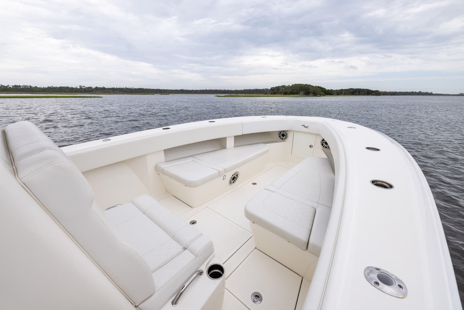 2019 SeaVee 322Z - Photo 15