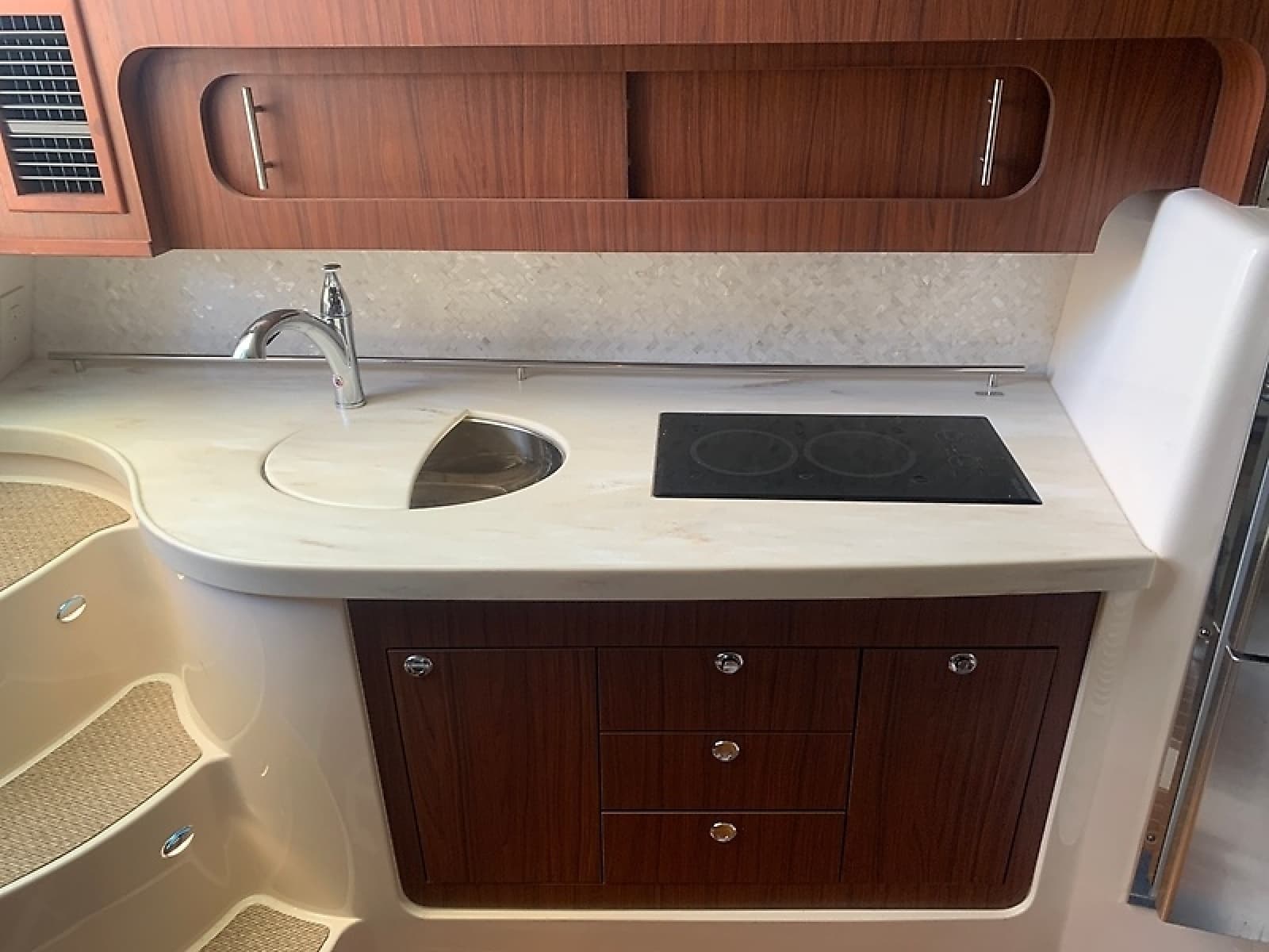 2020 Grady-White 370 Express - Photo 44