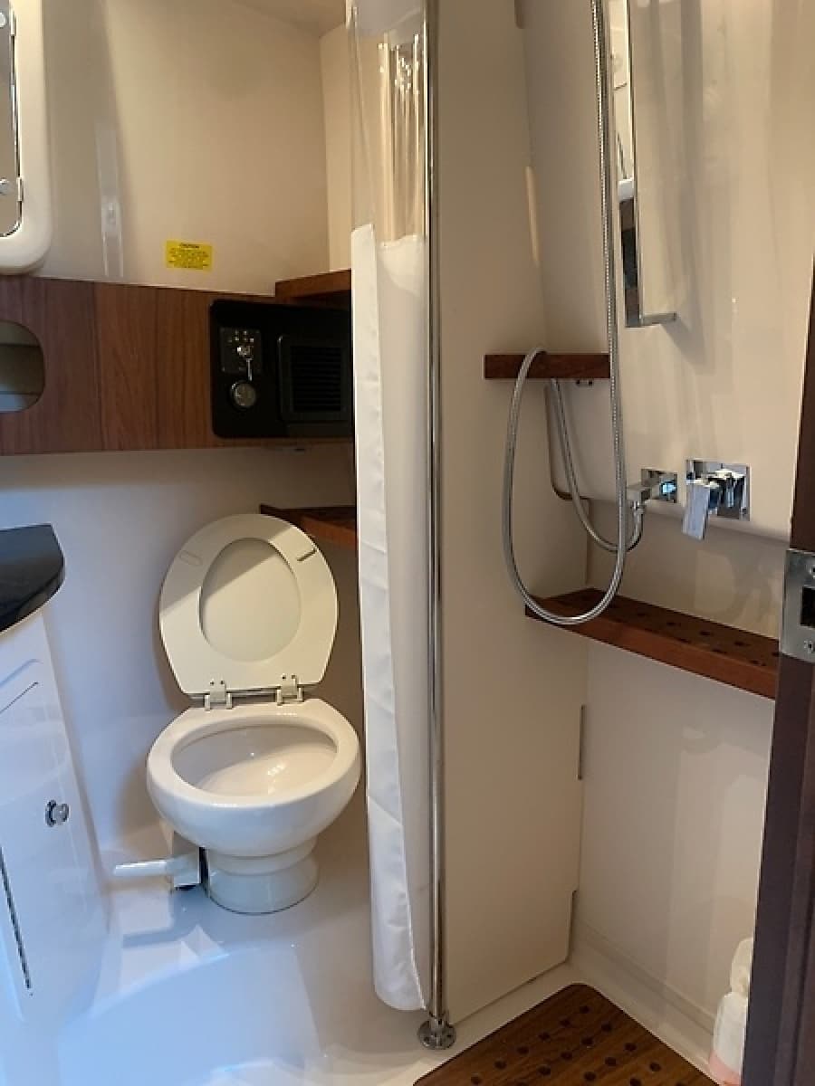 2020 Grady-White 370 Express - Photo 41