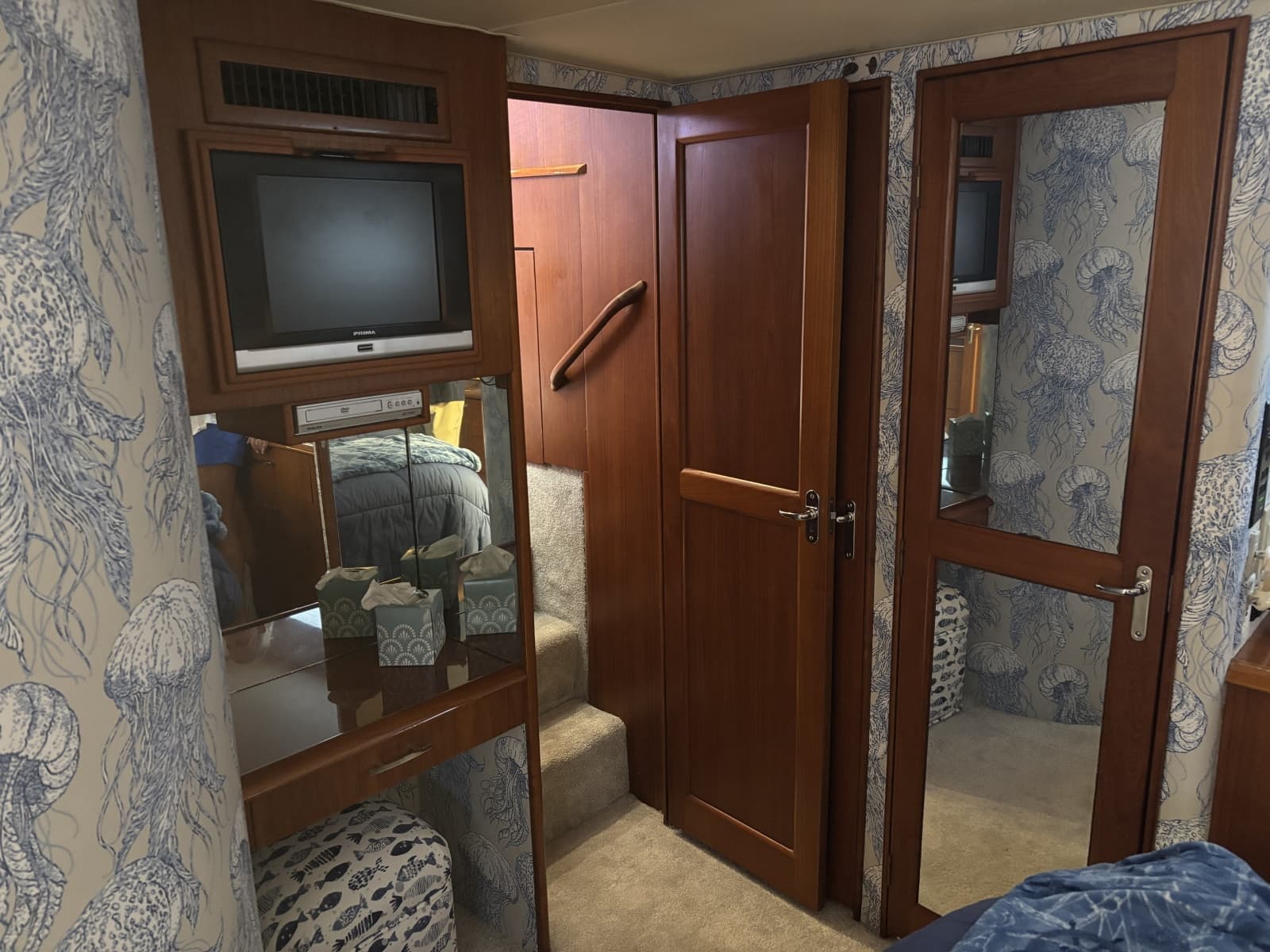 1995 Ocean Cockpit Motor Yacht - Photo 20