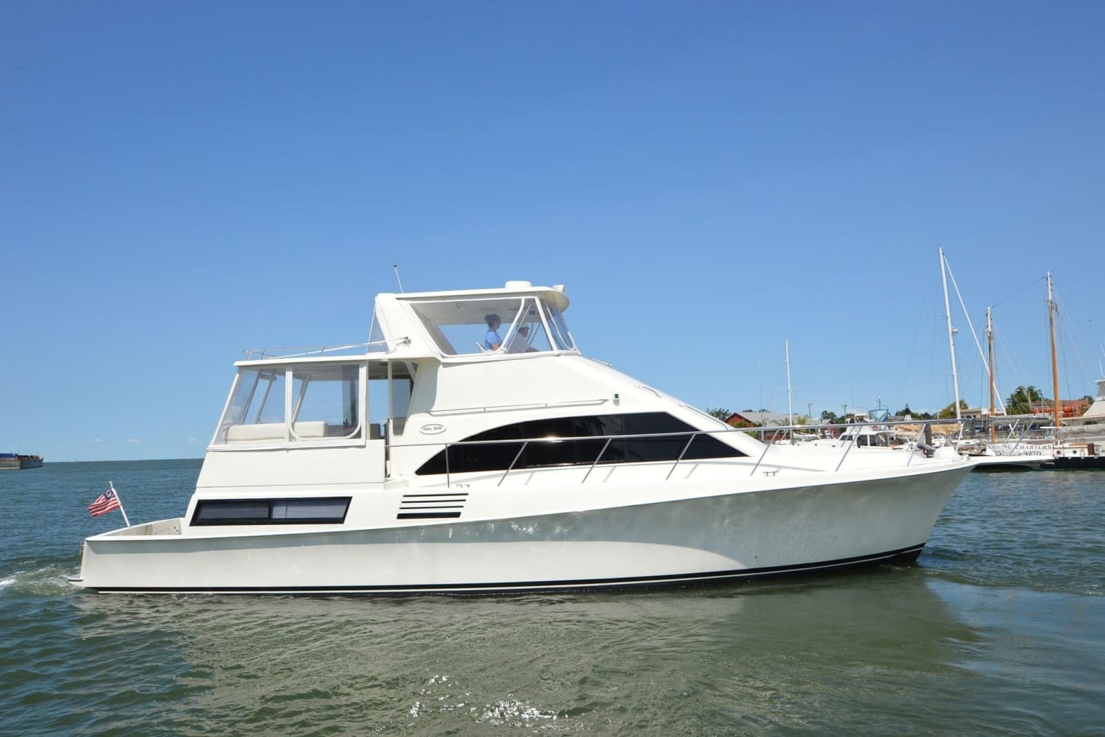 1995 Ocean Cockpit Motor Yacht - Photo 4