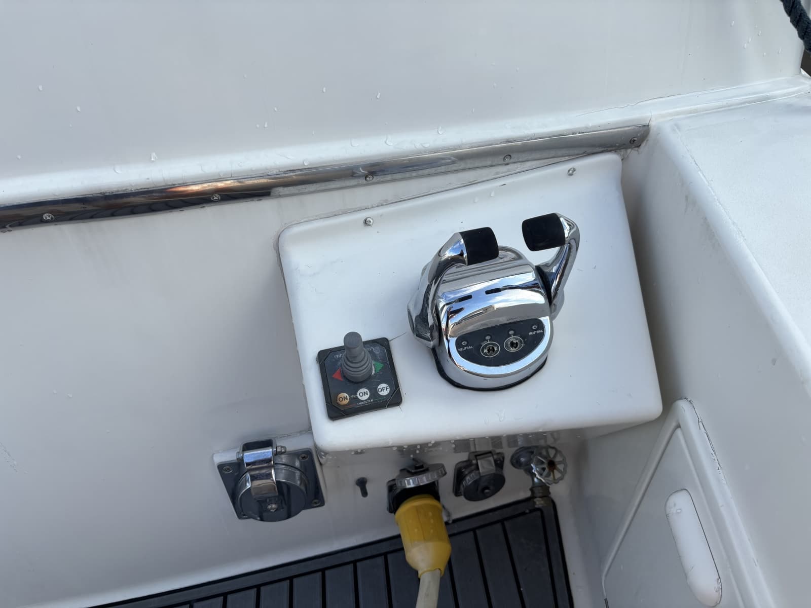 1995 Ocean Cockpit Motor Yacht - Photo 44