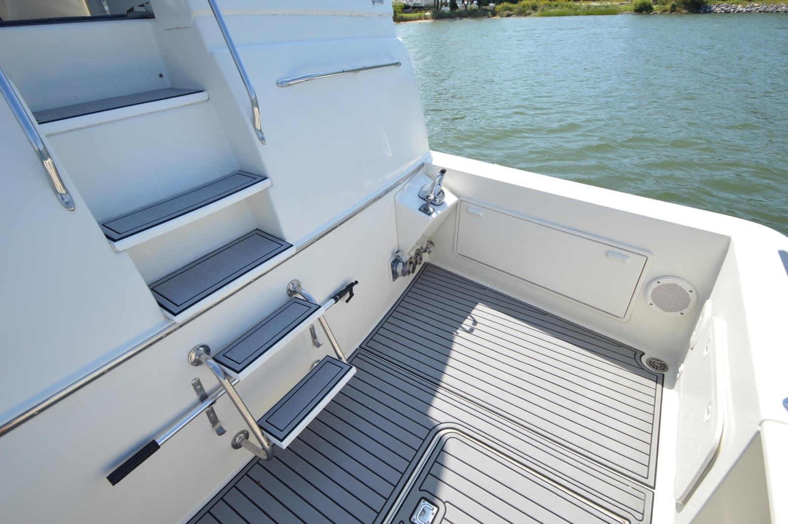 1995 Ocean Cockpit Motor Yacht - Photo 88