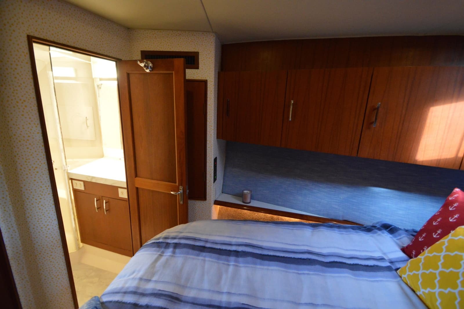 1995 Ocean Cockpit Motor Yacht - Photo 42