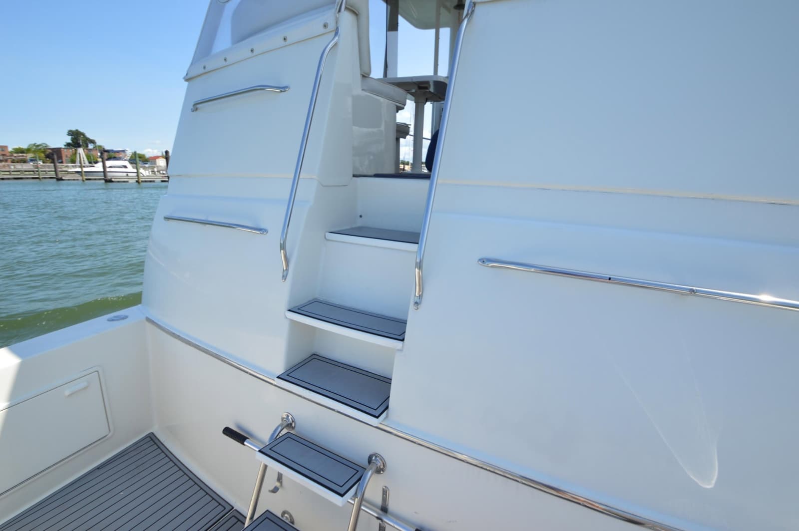 1995 Ocean Cockpit Motor Yacht - Photo 87
