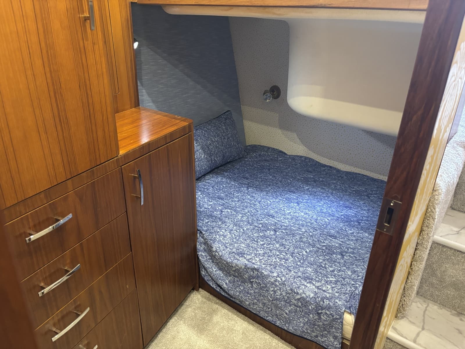 1995 Ocean Cockpit Motor Yacht - Photo 29