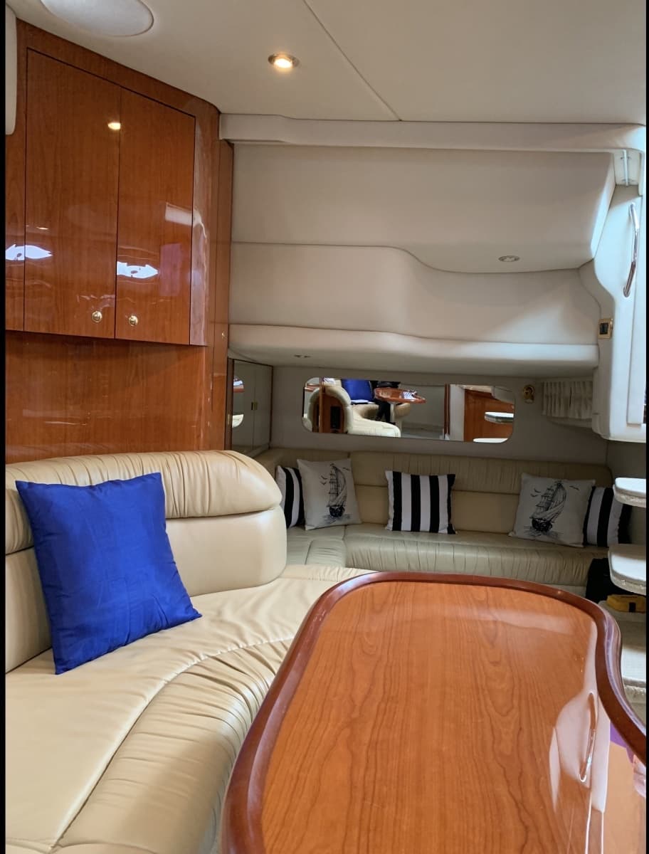 2001 Sea Ray 380 Sundancer - Photo 11
