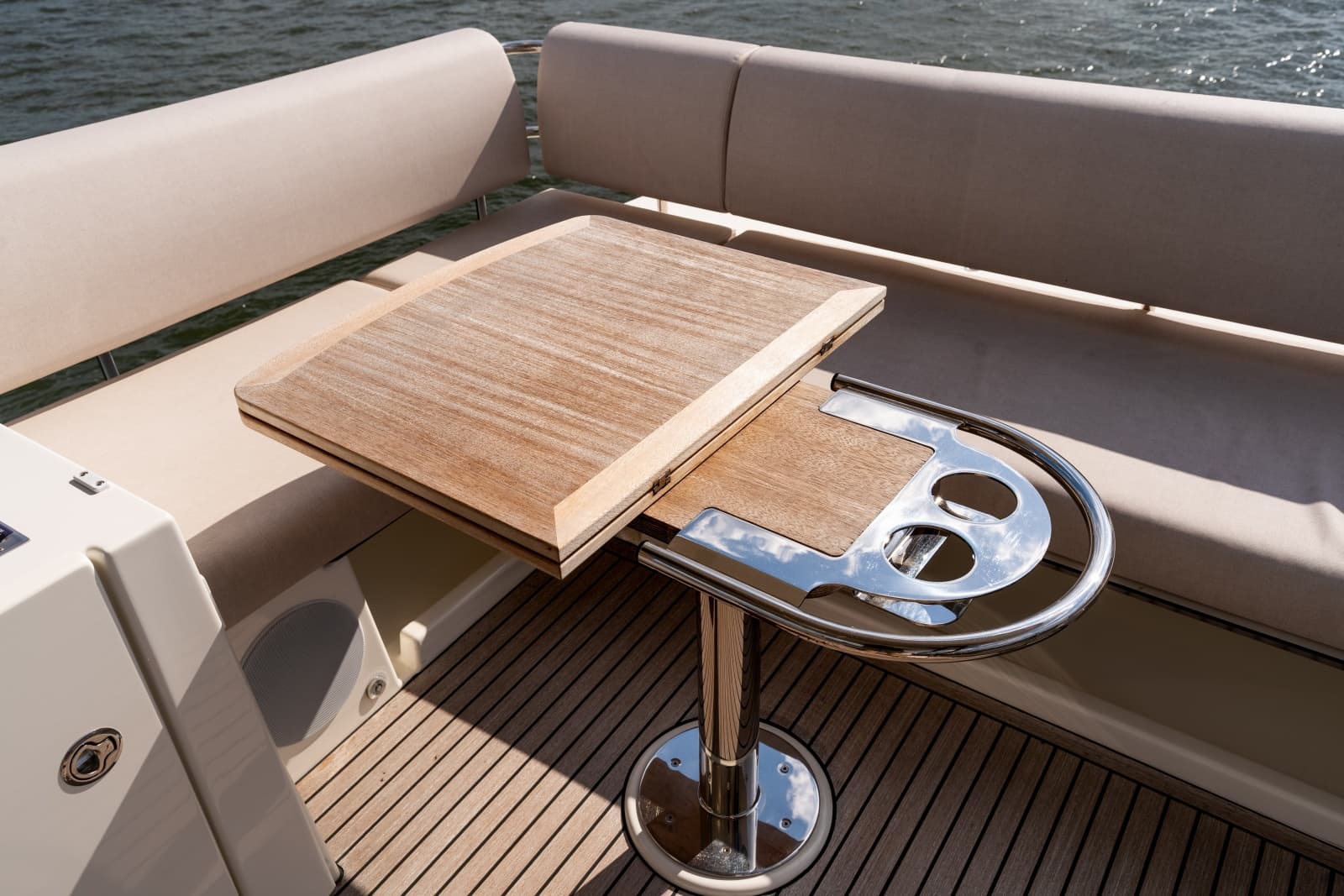 2025 Prestige F4.9 - Photo 36