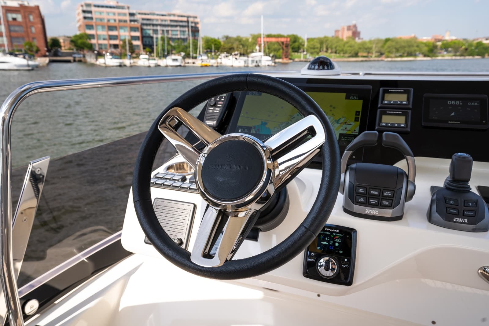 2025 Prestige F4.9 - Photo 37