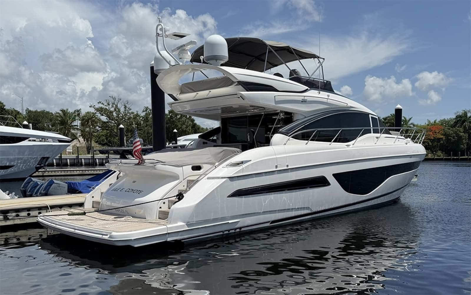 2023 Princess S66 Sportbridge - Photo 6