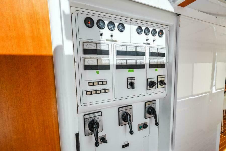 1995 Nordlund Raised Pilothouse - Photo 23