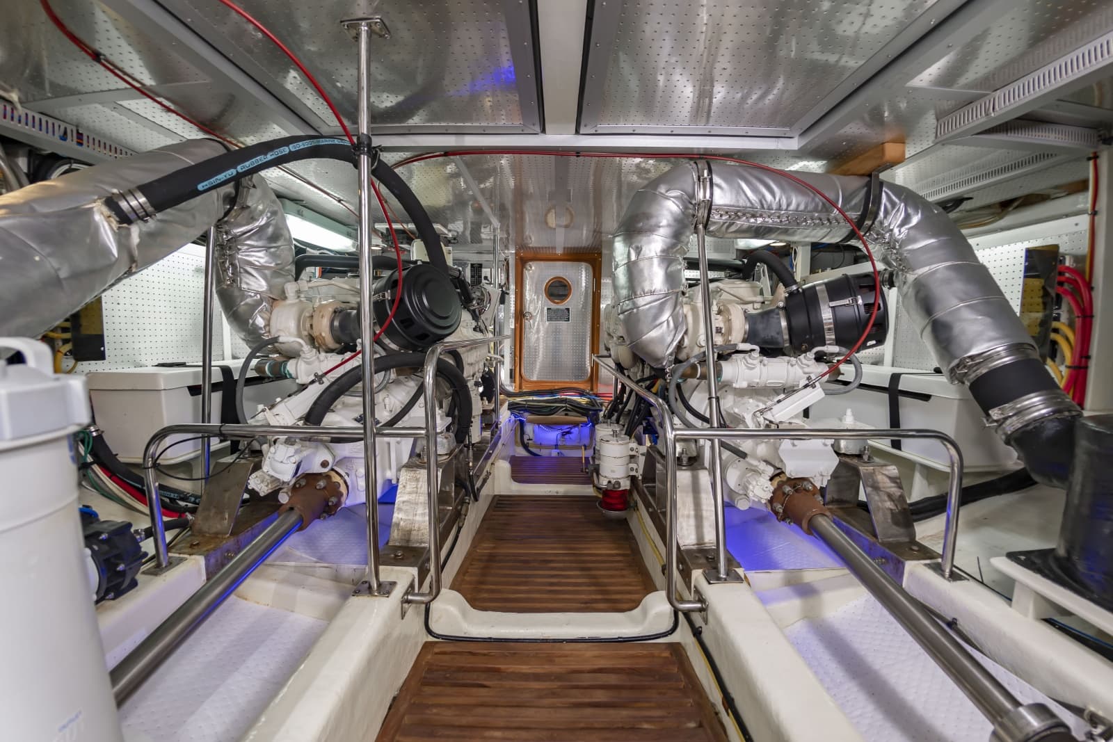 2016 DeFever Euro 52 - Photo 74