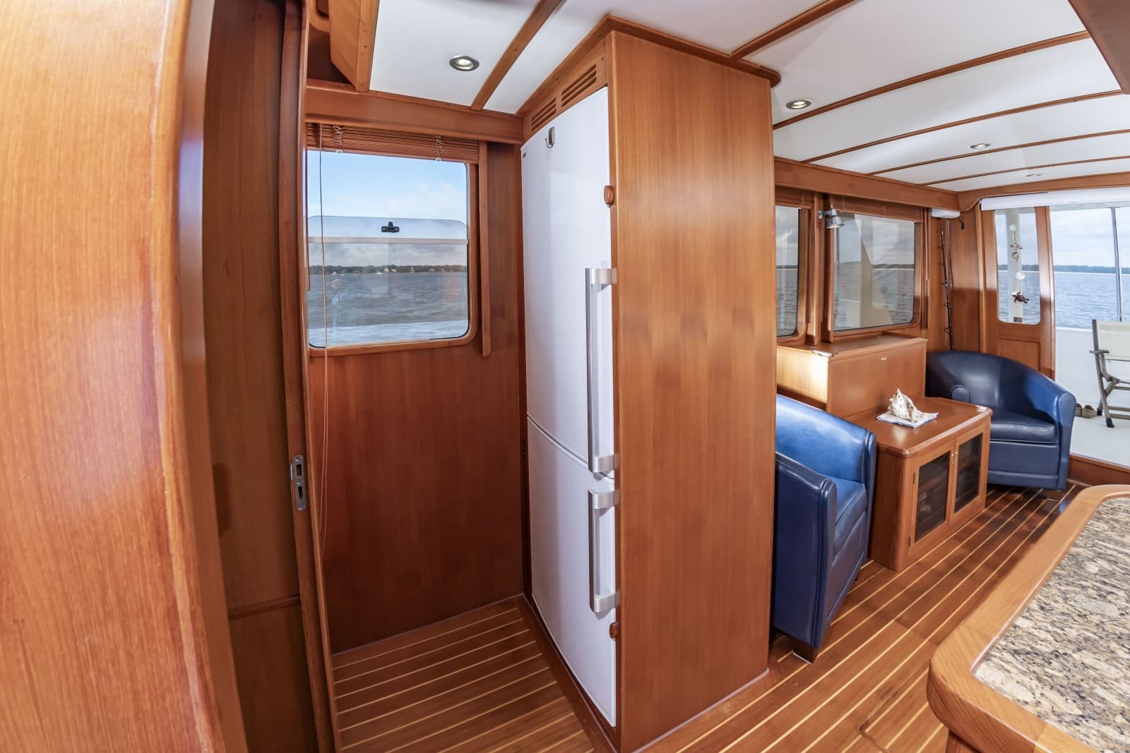 2016 DeFever Euro 52 - Photo 45