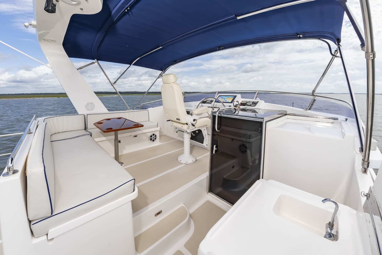 2016 DeFever Euro 52 - Photo 17