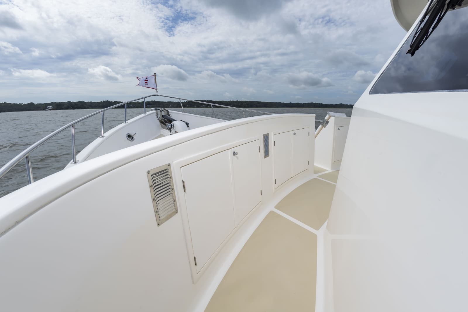 2016 DeFever Euro 52 - Photo 33
