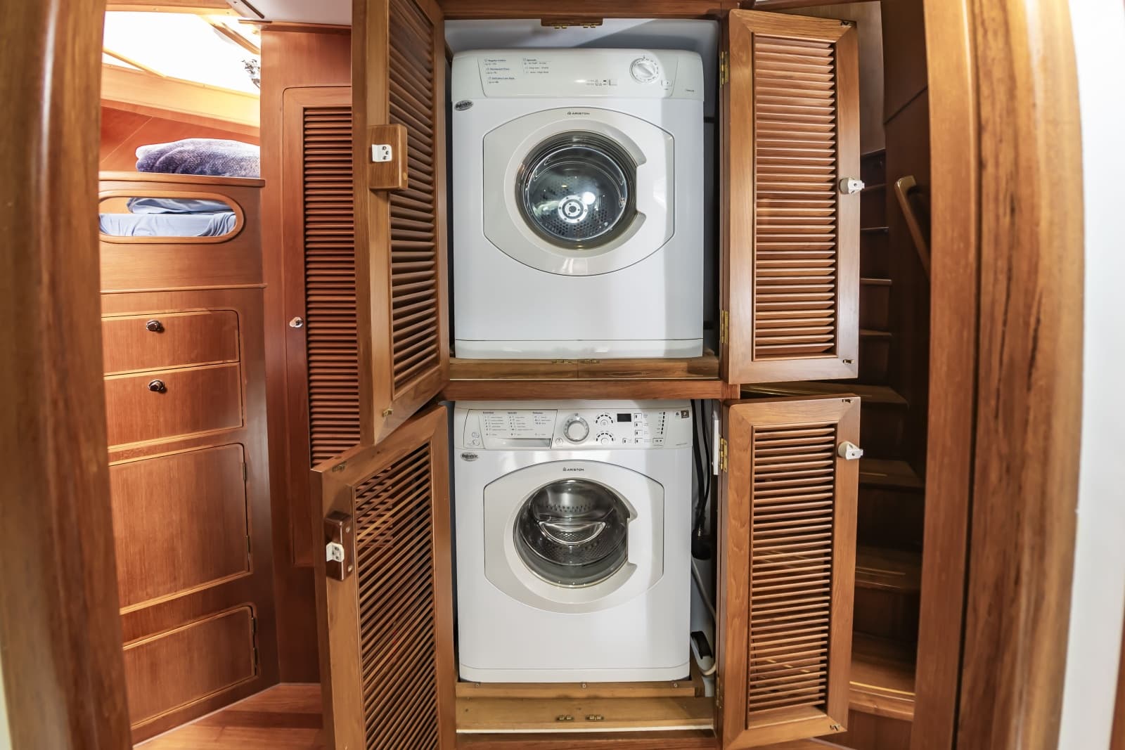 2016 DeFever Euro 52 - Photo 63