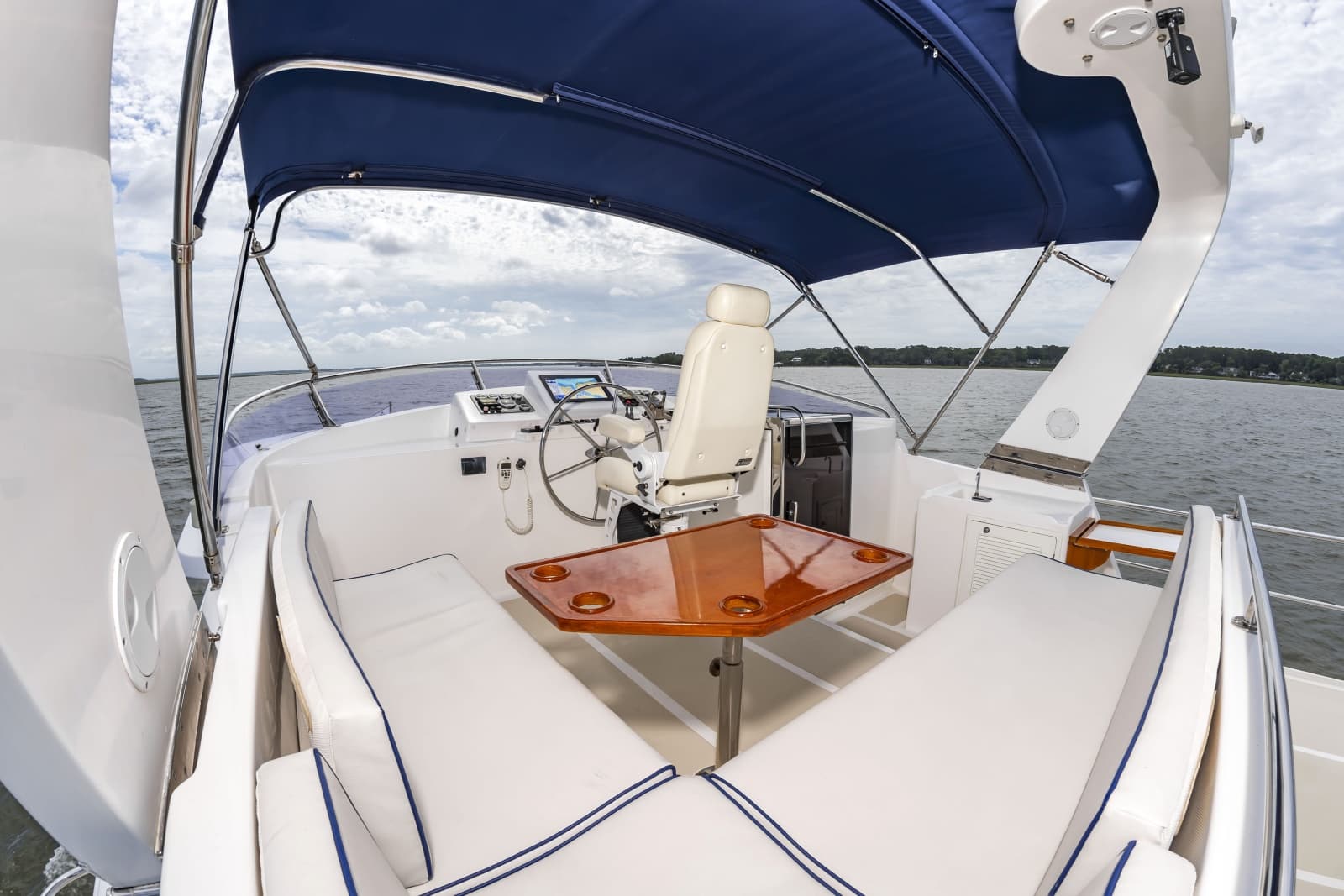 2016 DeFever Euro 52 - Photo 18