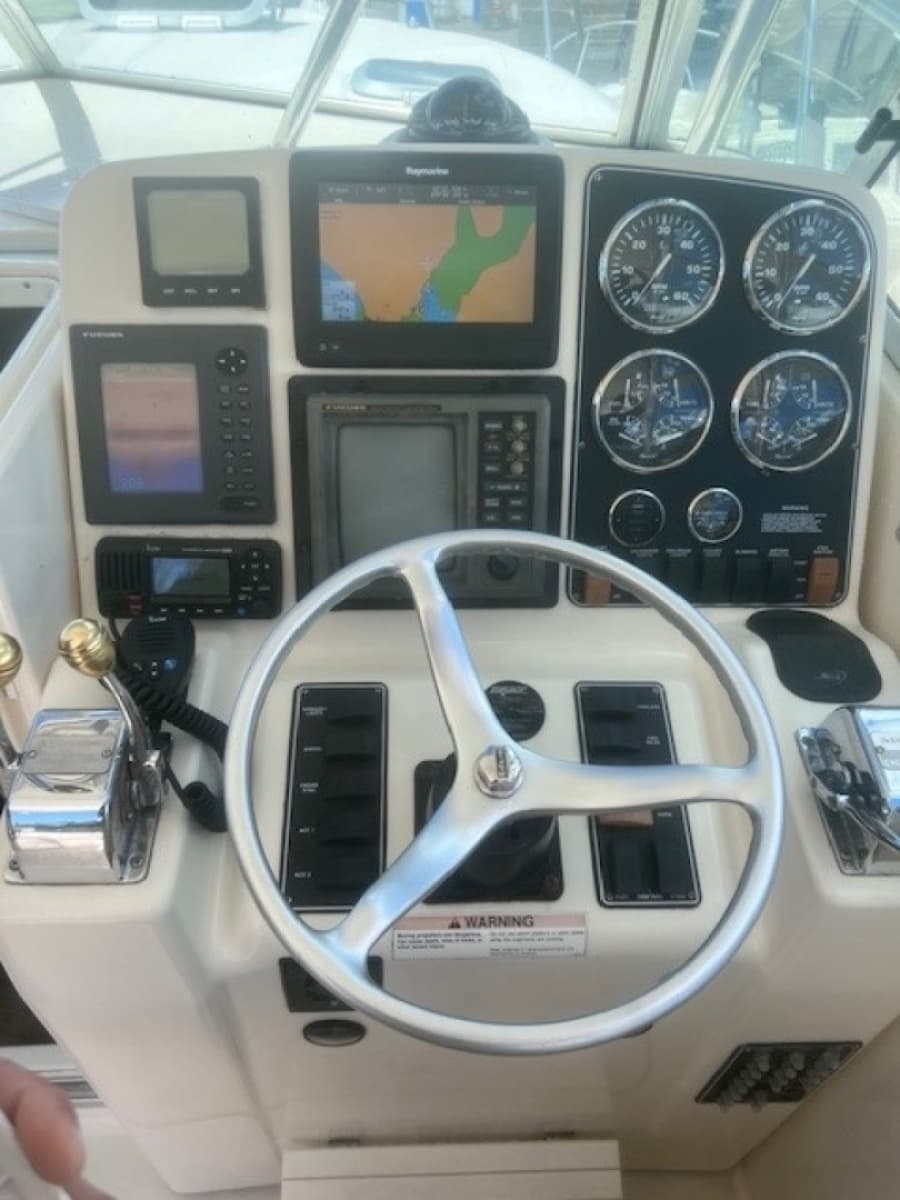 2003 Pursuit Express - Photo 23