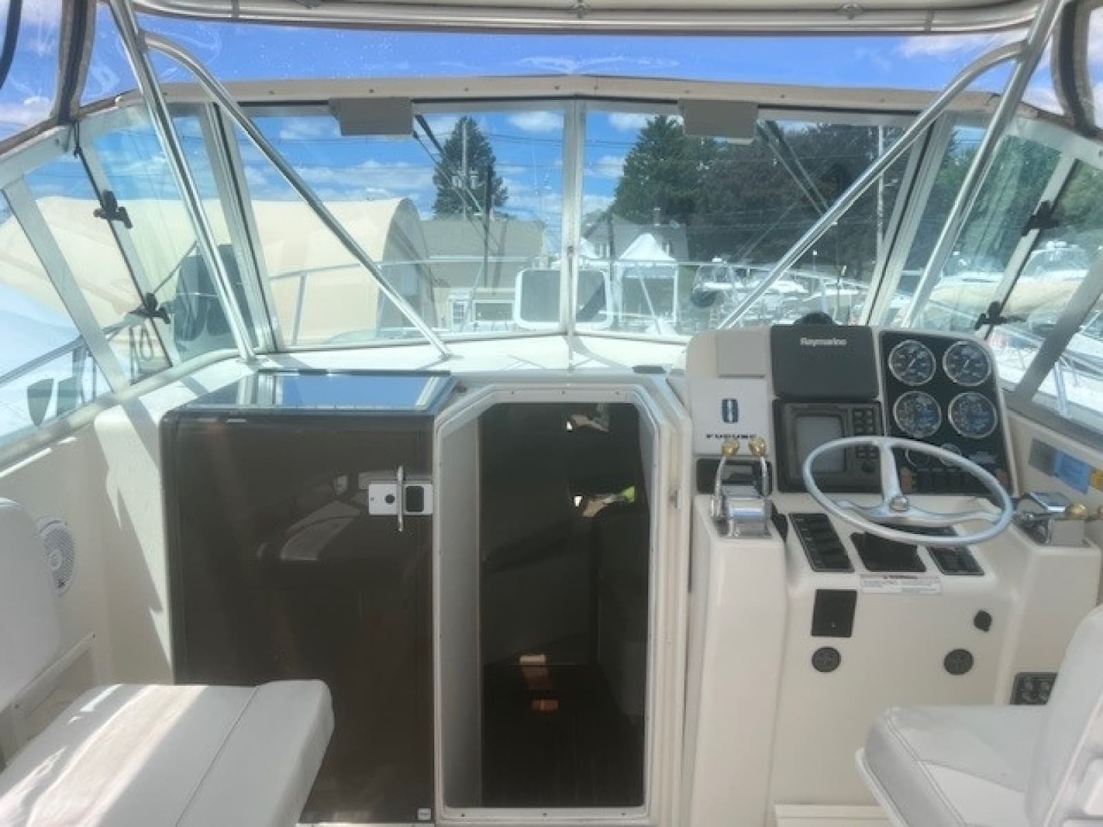 2003 Pursuit Express - Photo 20