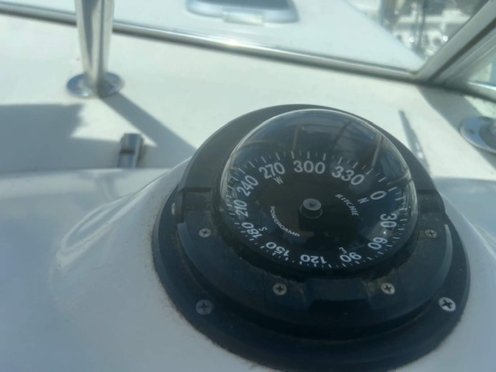 2003 Pursuit Express - Photo 25