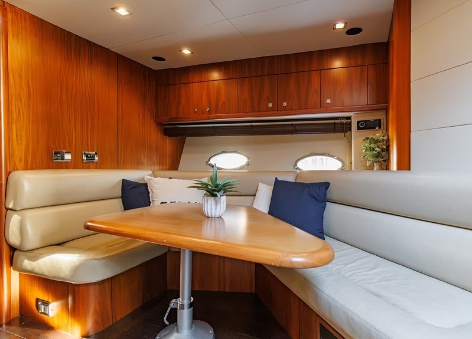 2009 Sunseeker Predator - Photo 53