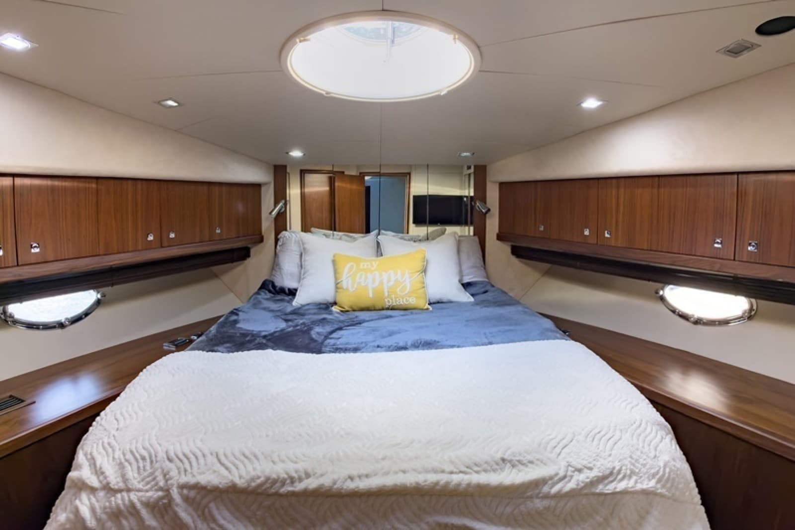 2009 Sunseeker Predator - Photo 30