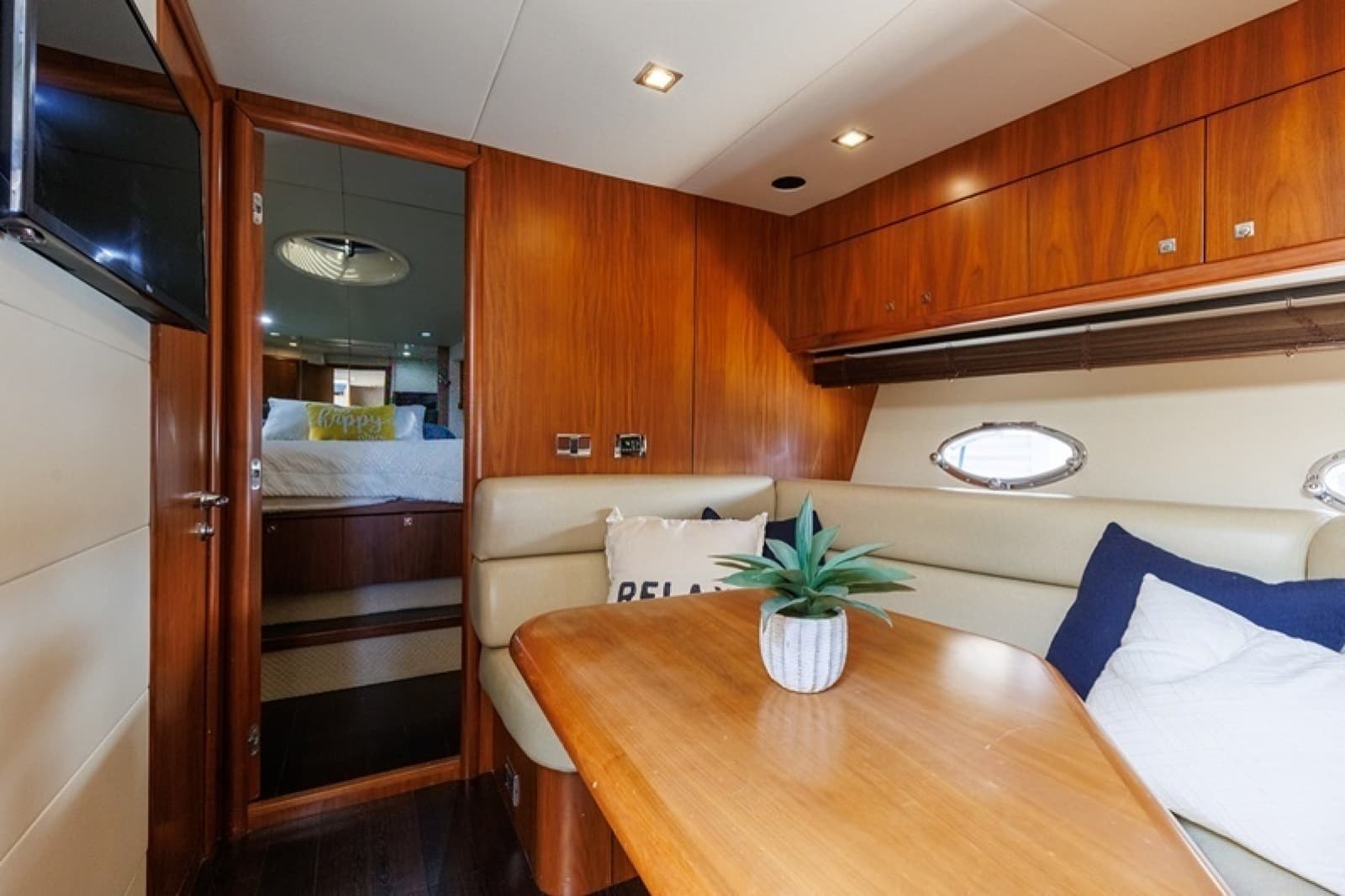 2009 Sunseeker Predator - Photo 28