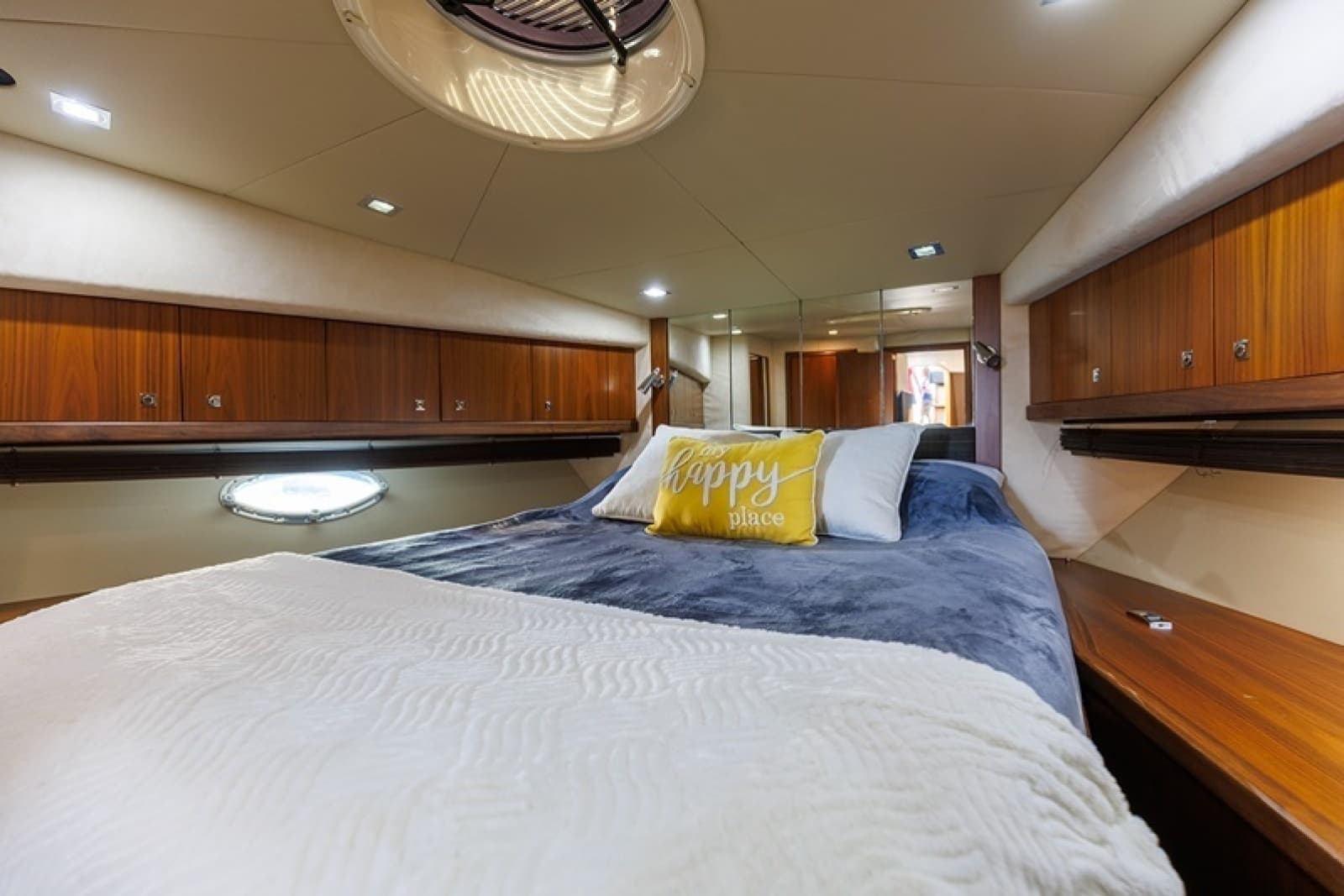 2009 Sunseeker Predator - Photo 32