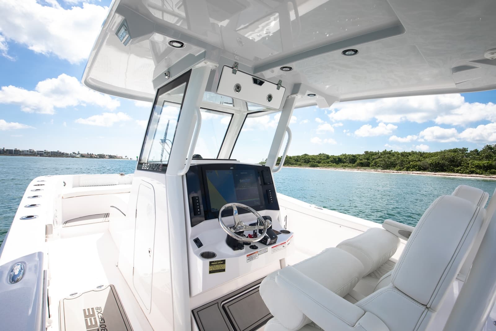 2025 Twin Vee 280 GFX2 CC - Photo 7