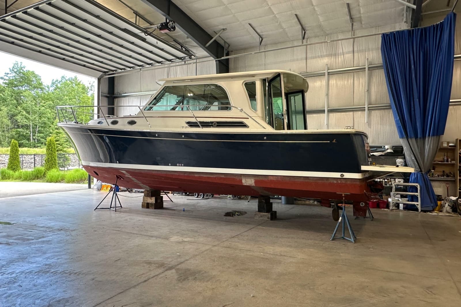 2017 Back Cove 37 - Photo 2