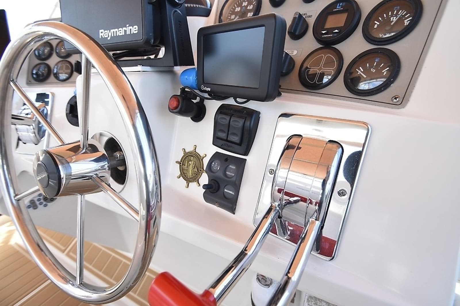 2001 Carver 356 Motoryacht - Photo 21
