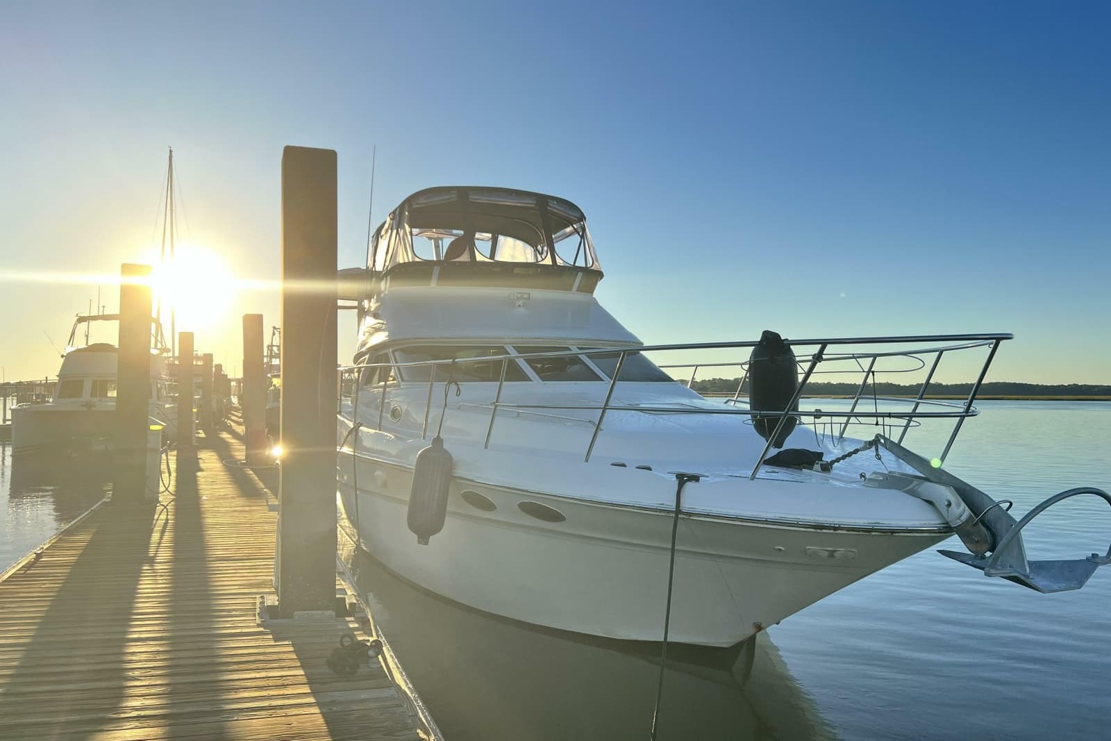 1999 Sea Ray 420 Aft Cabin - Photo 9