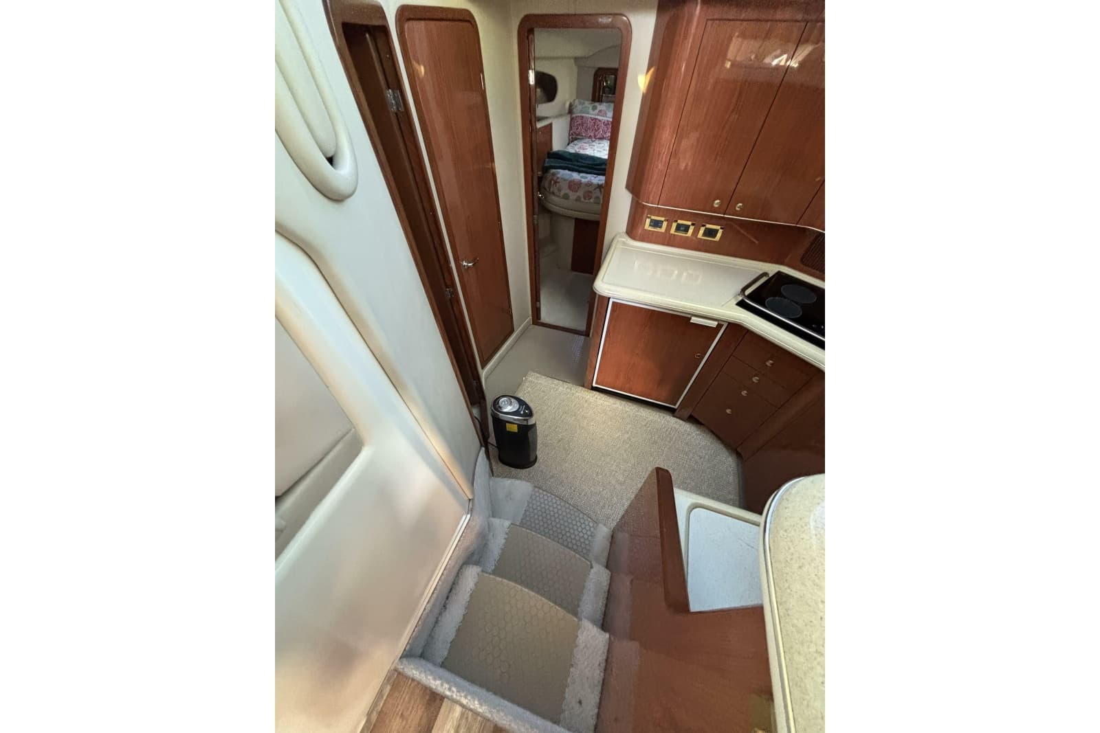 1999 Sea Ray 420 Aft Cabin - Photo 33