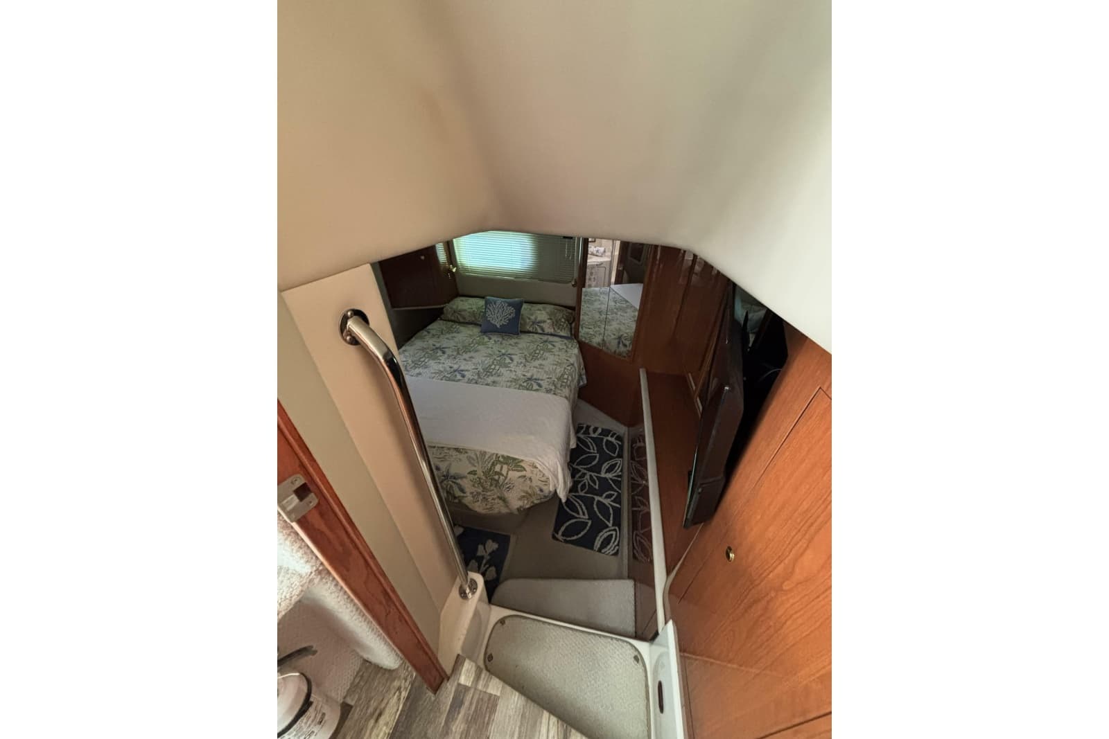 1999 Sea Ray 420 Aft Cabin - Photo 36