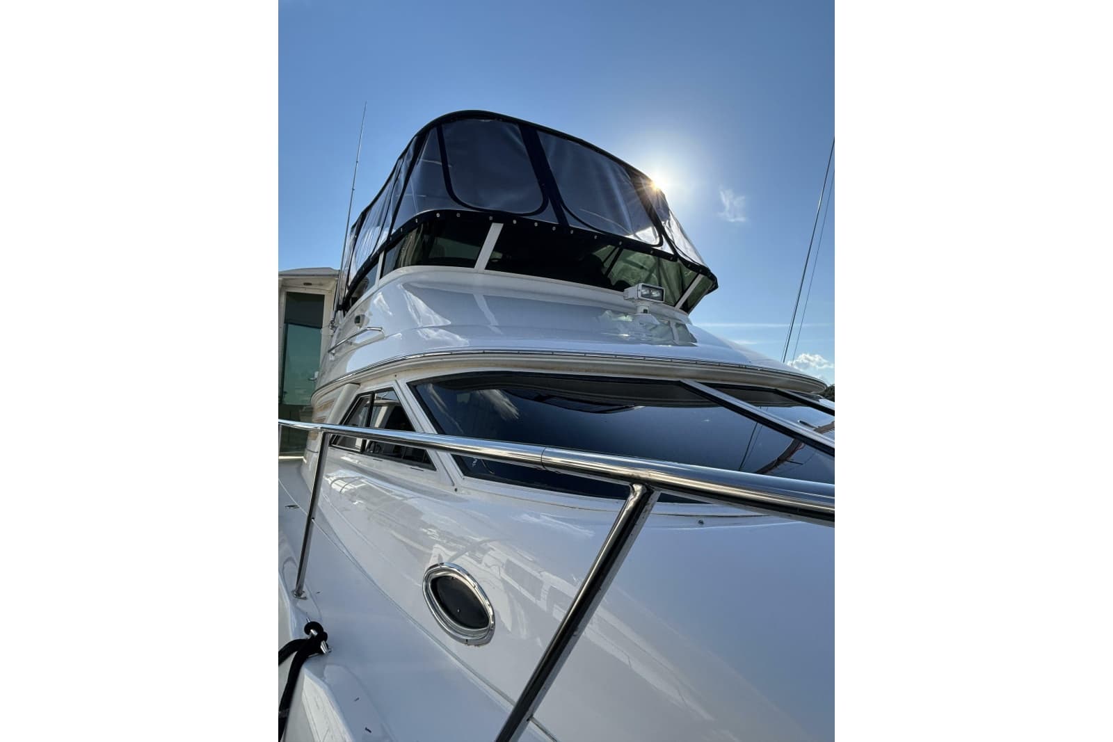 1999 Sea Ray 420 Aft Cabin - Photo 11