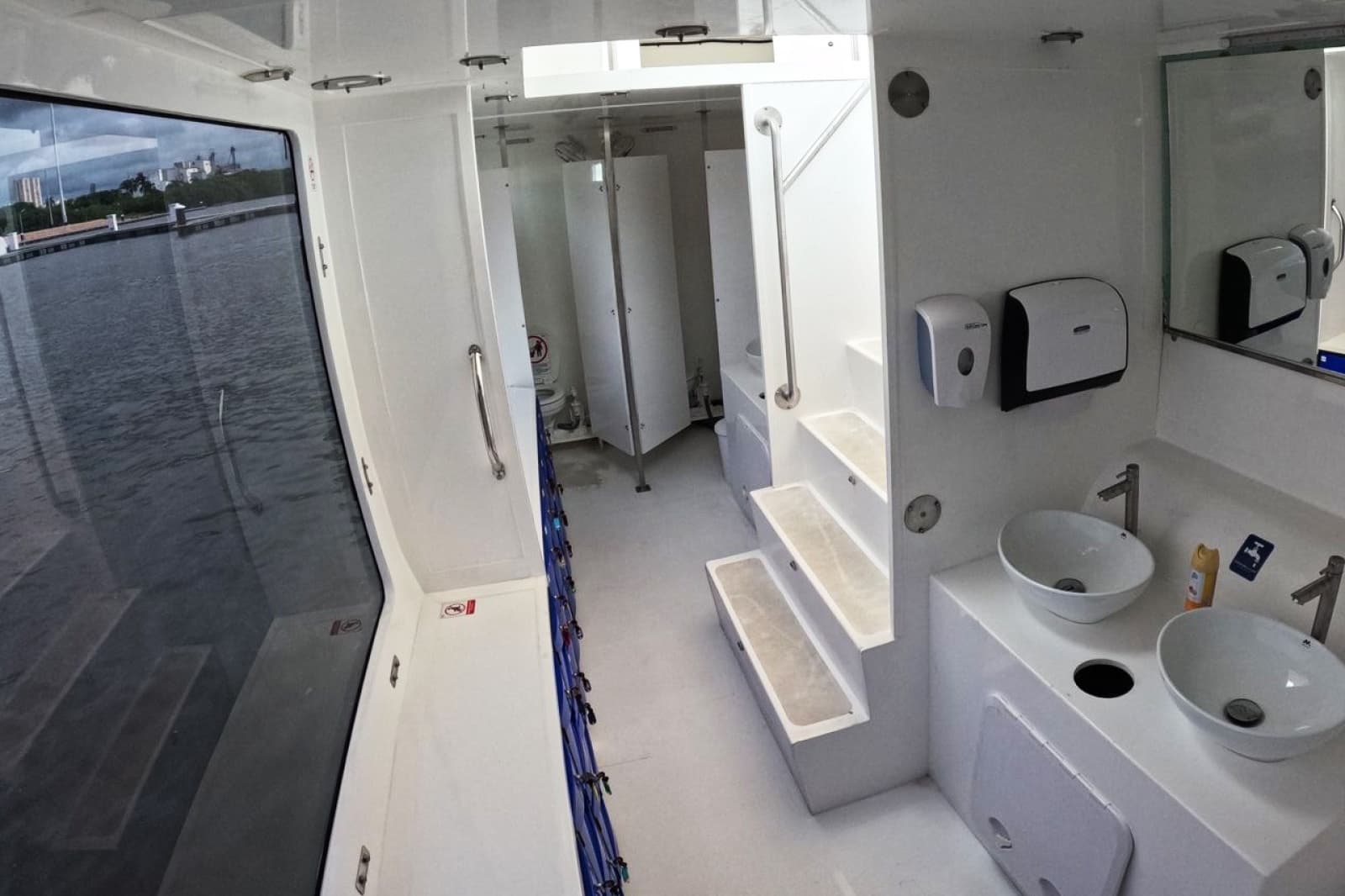 2024 Custom PaxCat 80 - Photo 21