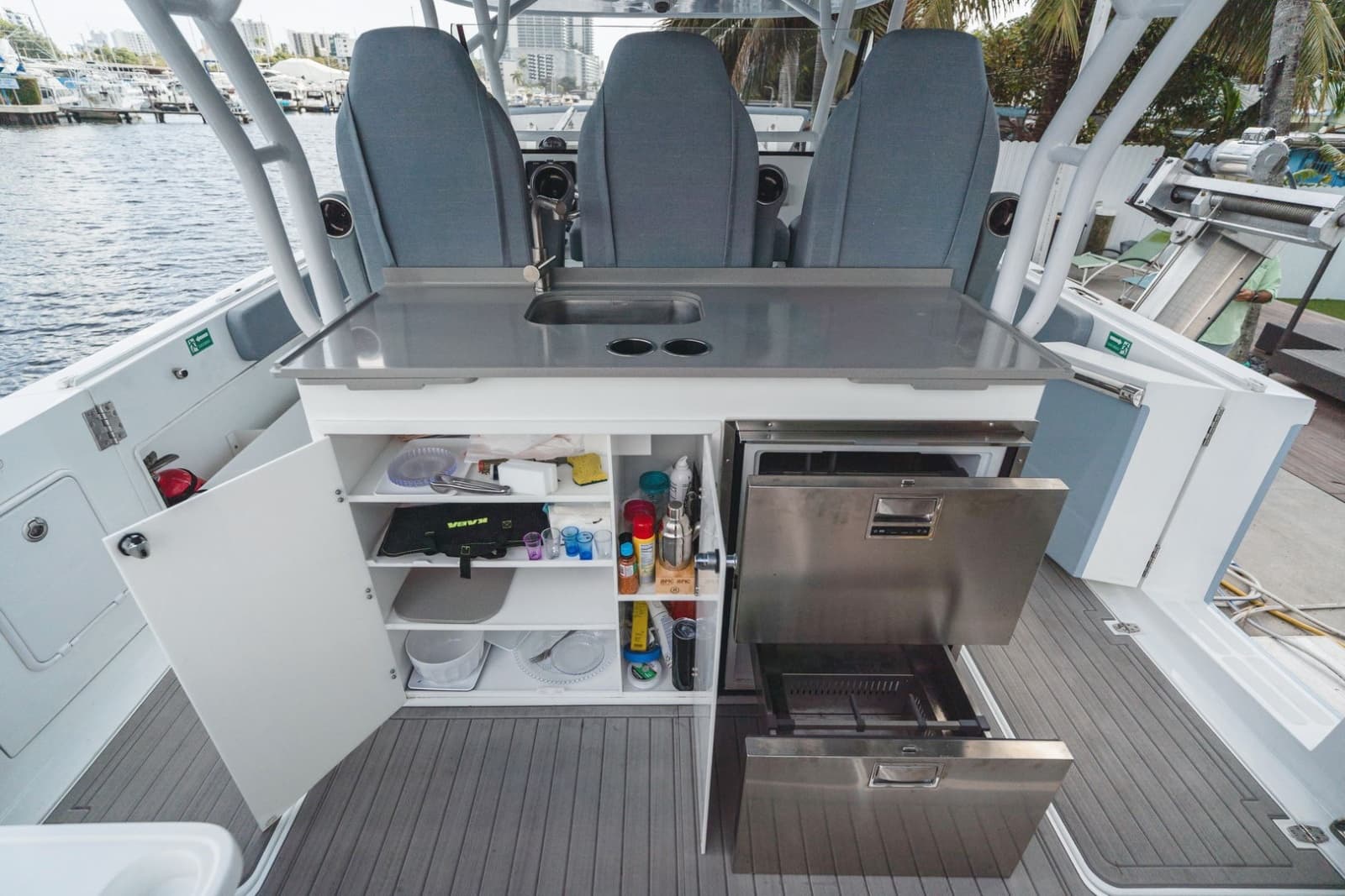 2024 Yachtcat  - Photo 9