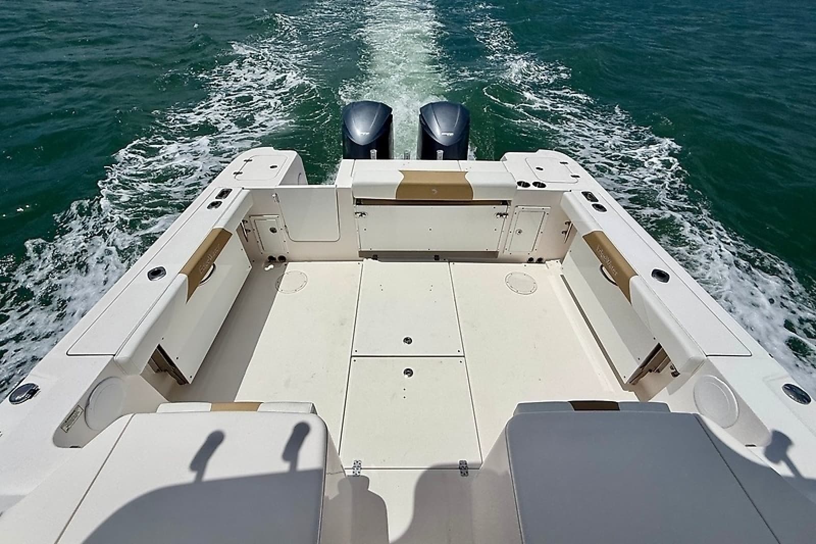 2015 Edgewater 335 Express - Photo 31