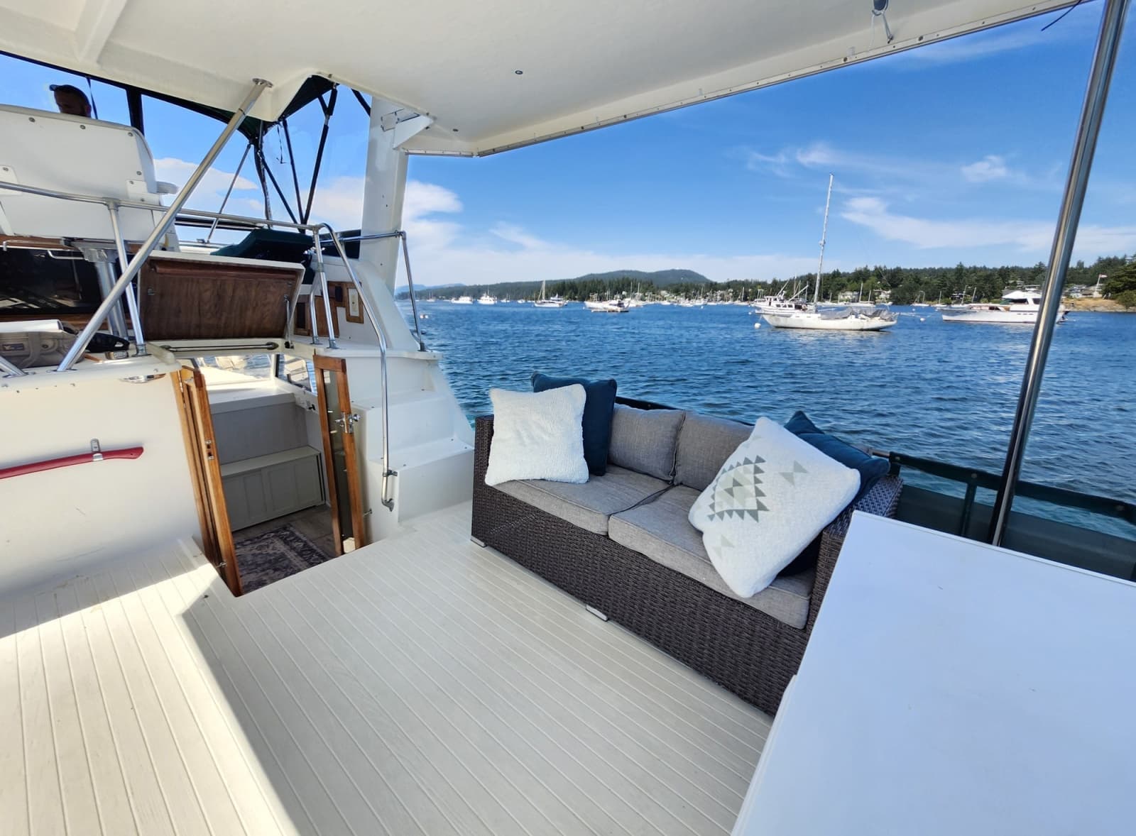 1977 Viking 43 - Photo 9