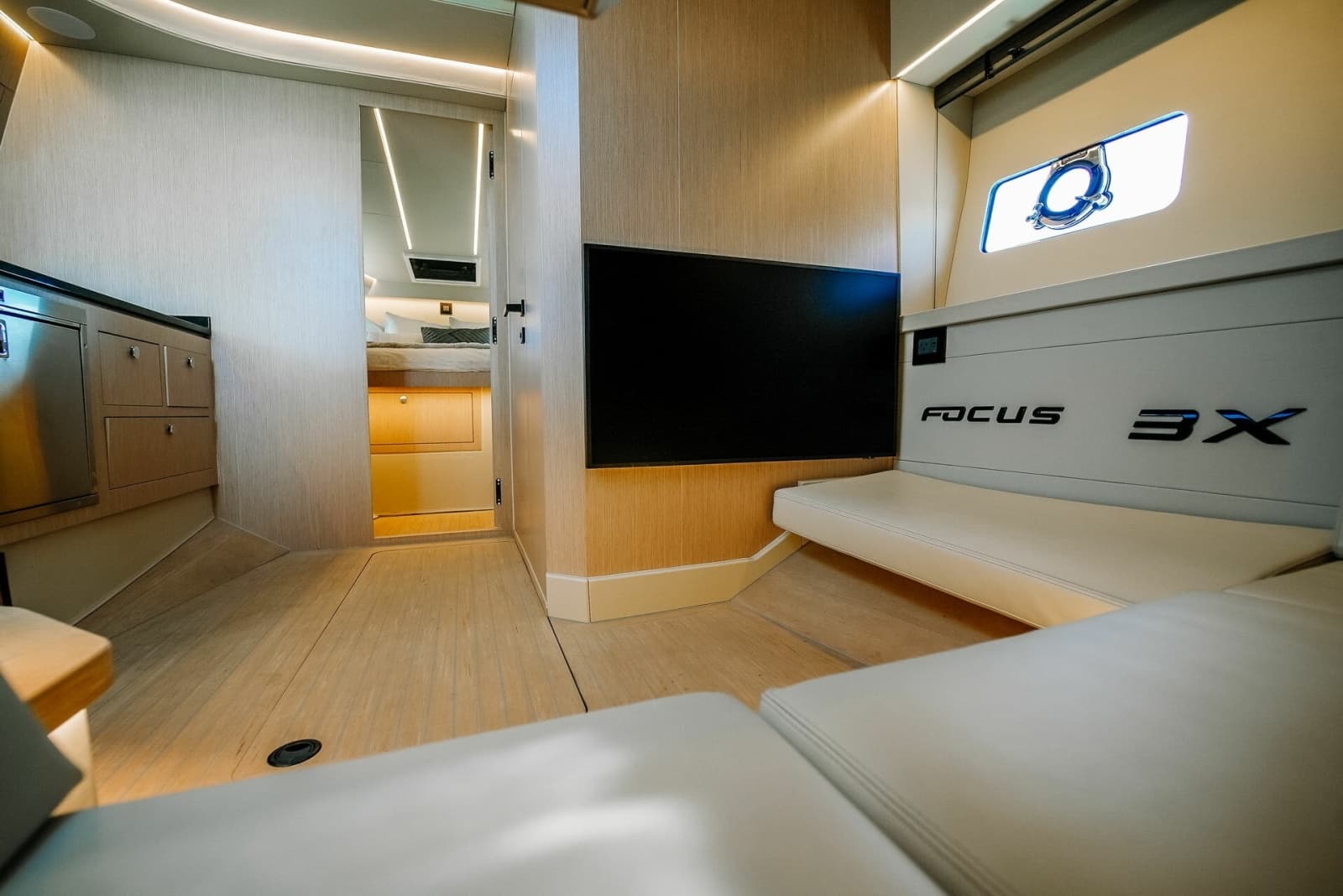 2027 Focus Motor Yachts 3X - Photo 27