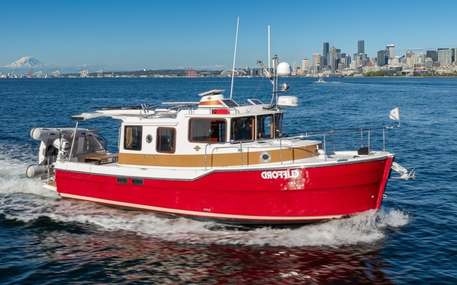 2018 Ranger Tugs 31 Sedan - Photo 1