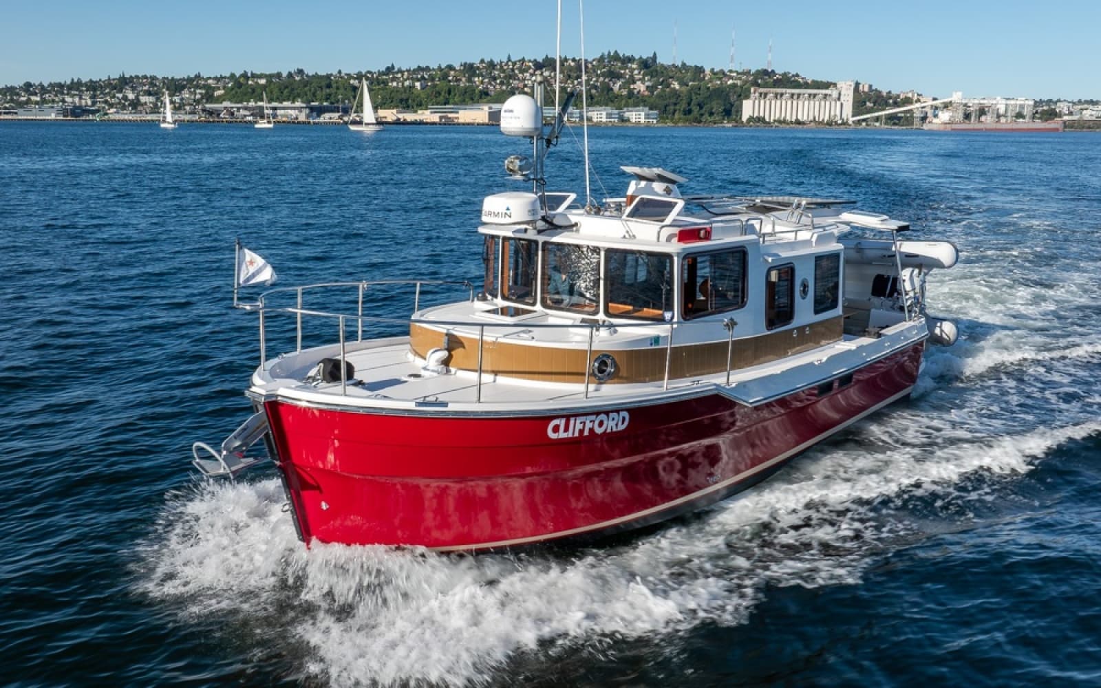 2018 Ranger Tugs 31 Sedan - Photo 31