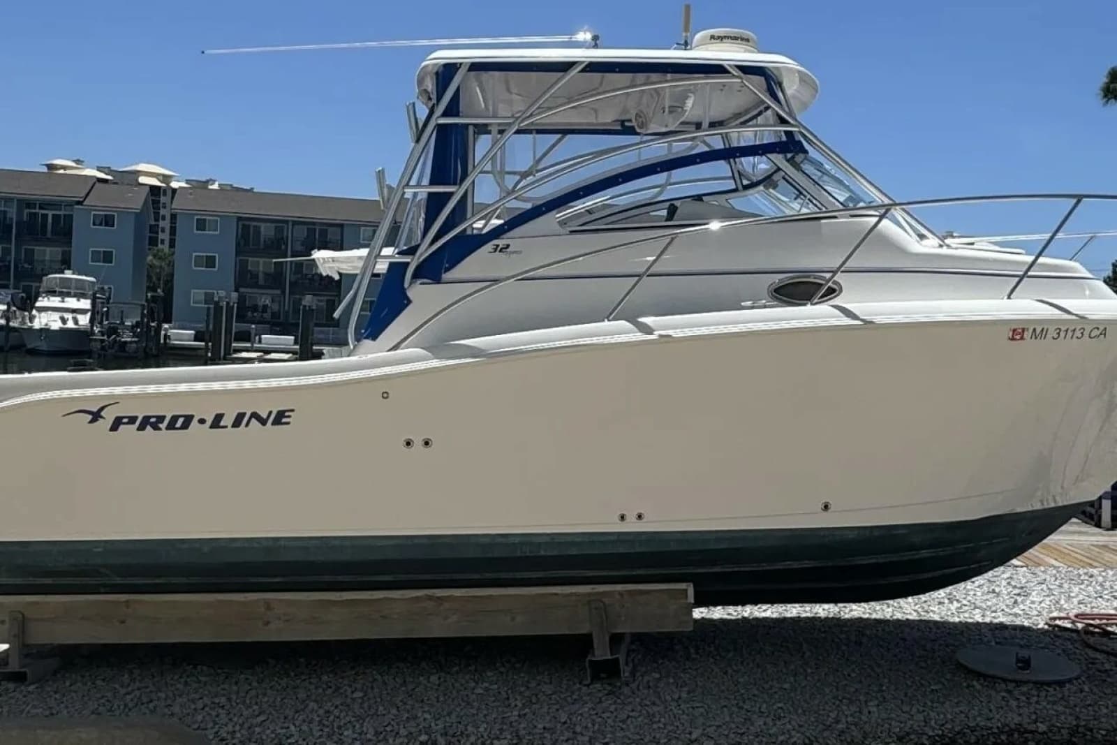 2005 Pro-Line 32 Express - Photo 3