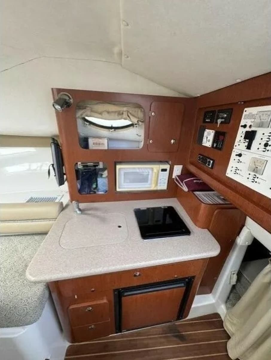 2005 Pro-Line 32 Express - Photo 12