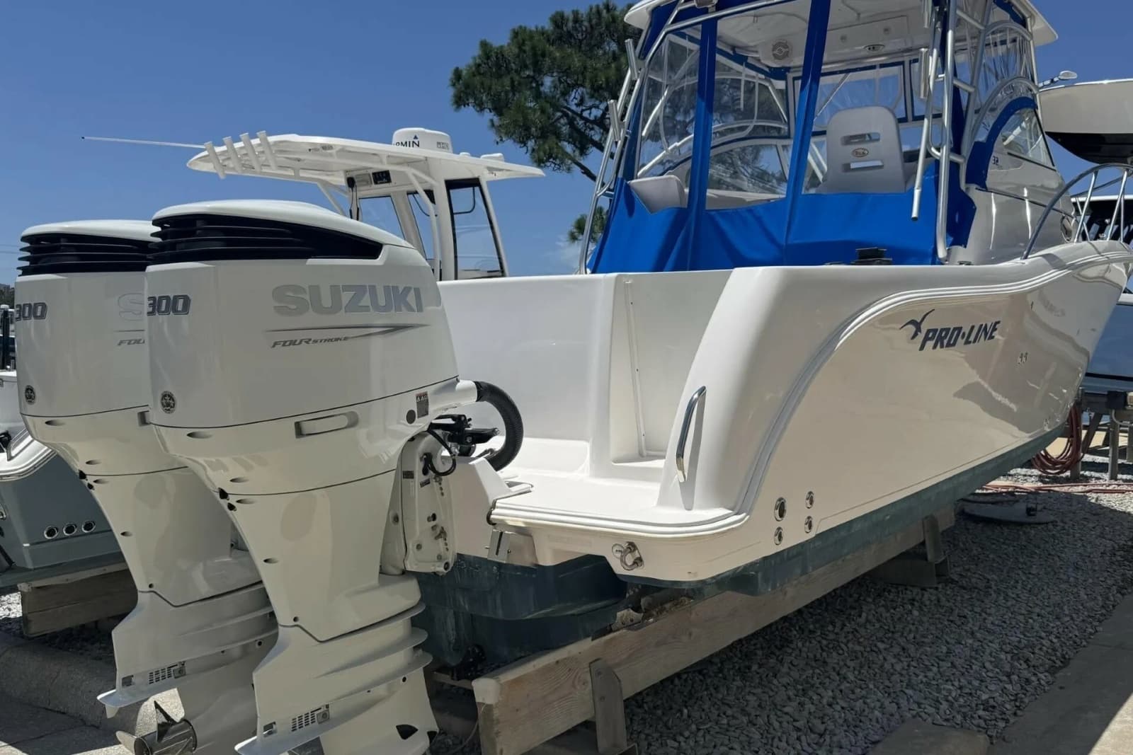 2005 Pro-Line 32 Express - Photo 4
